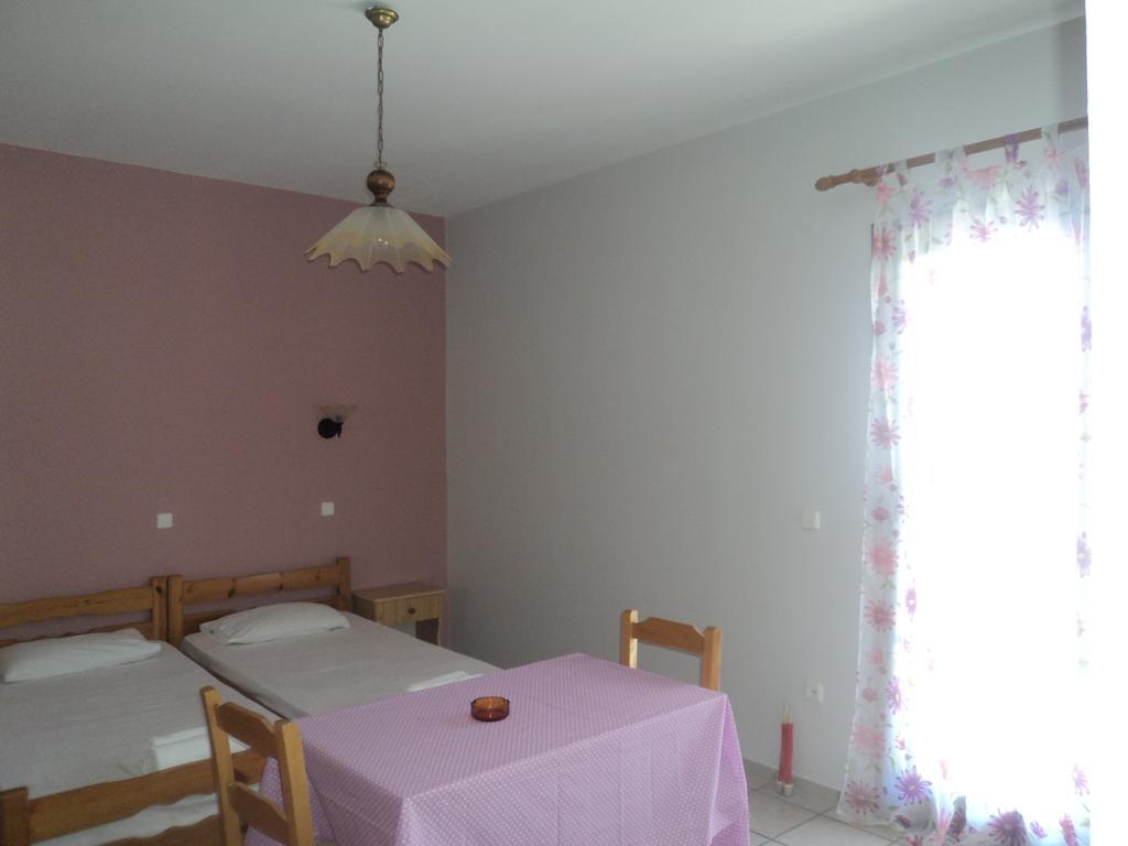 Erminia Studios Mousata 部屋 写真